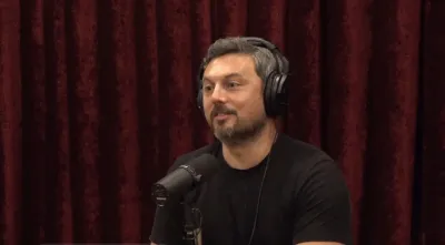 Dan Farah: "Američka nuklearna testiranja bila su tajni pokušaj obaranja NLO-a"